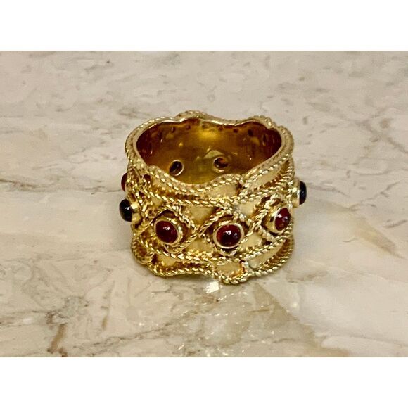 Stunning 18k gold plated sterling garnet ring - Picture 1 of 9
